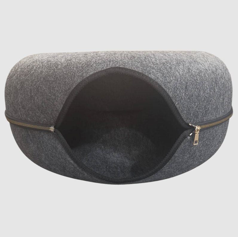 "Donut!" Cat Hideaway Cav